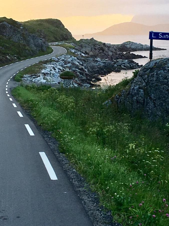 Lofoten Fjord Lodge Saupstad  Ngoại thất bức ảnh